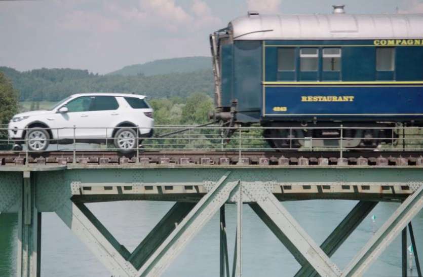 Land Rover Discovery Sport ताकत ऐसी कि ट्रेन को भी खींच लेती है ये SUV, नए मॉडल में मिलेगी पहले से ज्यादा पावर