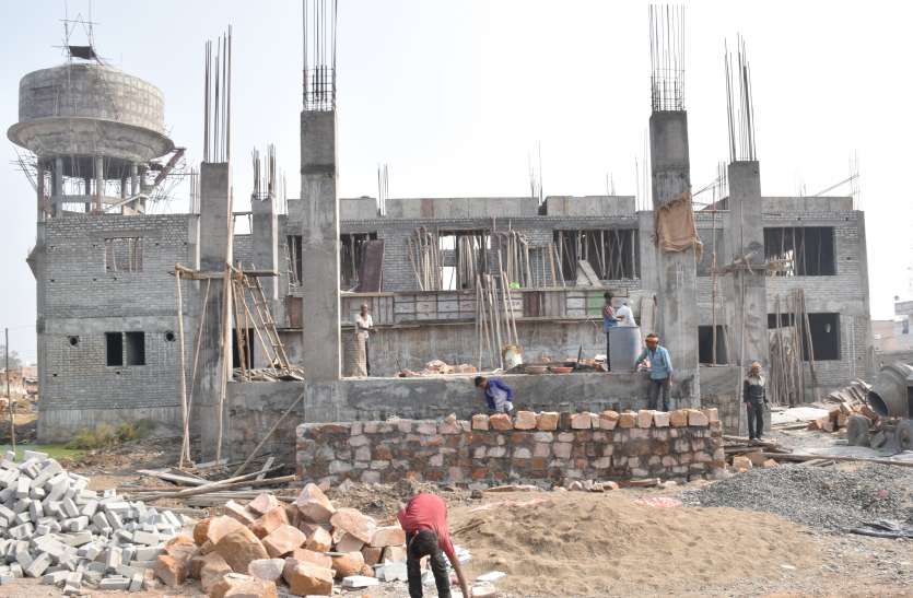 New Auditorium Program in New Year नए साल में नए ऑडिटोरियम में हो सकेगें कार्यक्रम