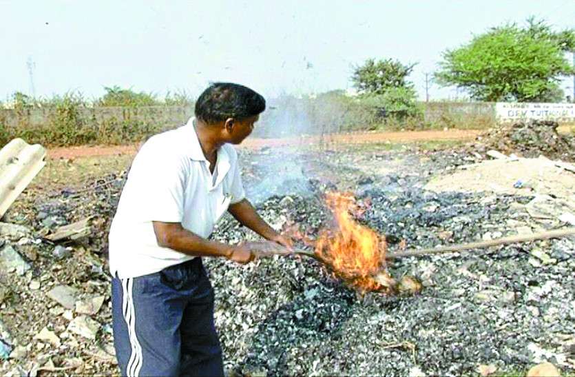 CGNews नए सरकार आने से पहले SIB ने जलाए 15 साल के खुफिया दस्तावेज, मचा हड़कंप