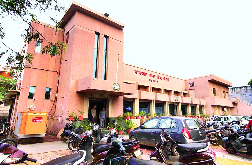 Chamber of Commerce चैंबर में व्हाइट हाउस 6 पदों के लिए उतारेगा 20 प्रत्याशी,ये है प्लान
