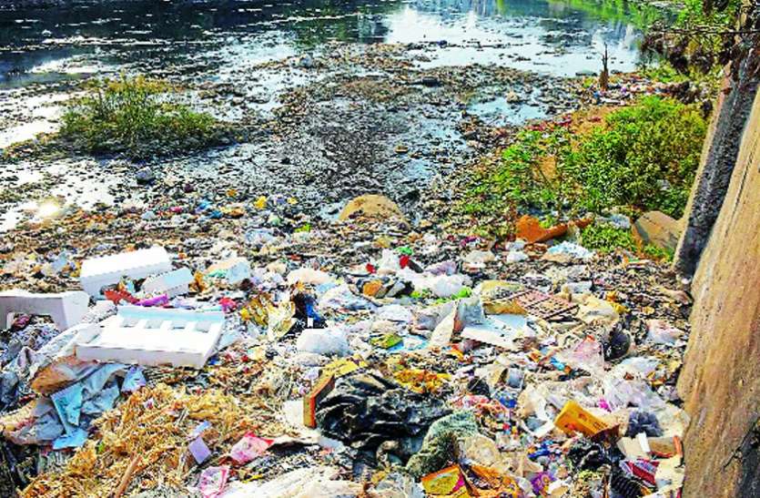 What was the container removed, stigma became garbage कंटेनर क्या हटे, कलंक बन गया कचरा