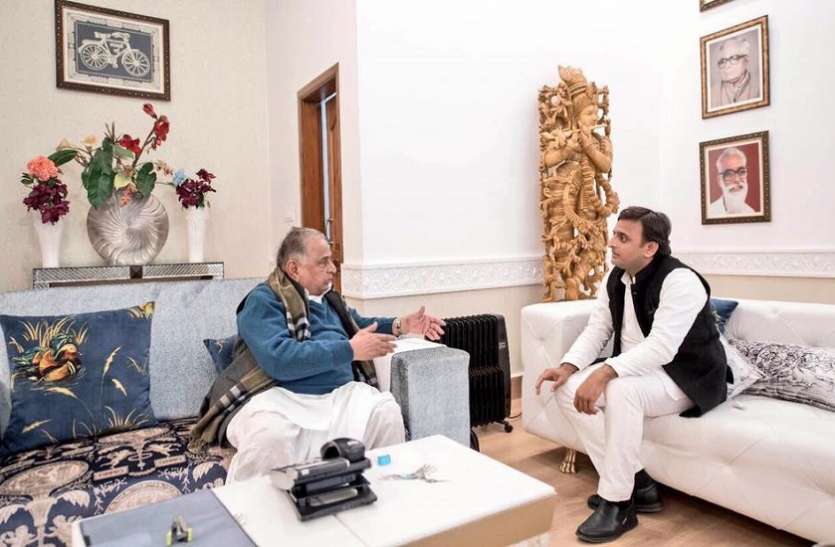 sp leader सपा प्रवक्ता ने कहा सरकार टेप करवा रही मेरे फोन, मेरी जान को खतरा