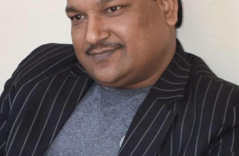 EX CMHO Dr. Pankaj Gupta Surrender In Alwar भ्रष्टाचार के आरोप में पूर्व सीएमएचओ ने किया सरेंडर, रिमांड पर भेजा