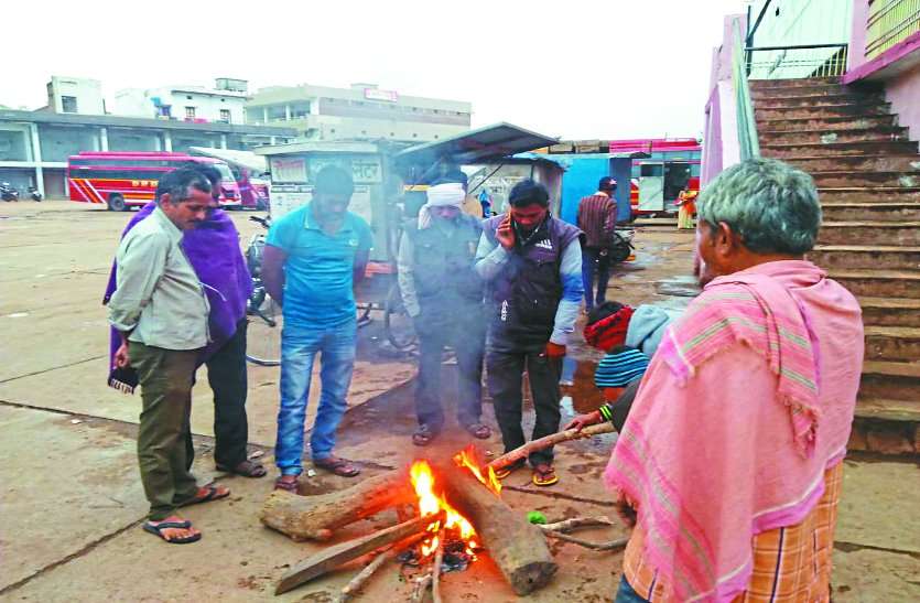 balod patrika उत्तर-पूर्वी बर्फीली हवा ने बढ़ाई ठिठुरन और बढ़ेगी ठंडक, बारिश के साथ दो दिनों से तापमान में लगातार गिरावट