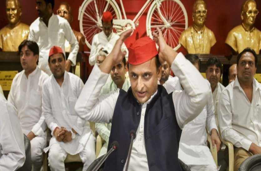 akhilesh yadav अखिलेश यादव ने कर दिया खुलासा, कमलनाथ के शपथ ग्रहण में न जाने की बताई ये वजह, बसपा-कांग्रेस में मचा हड़कंप