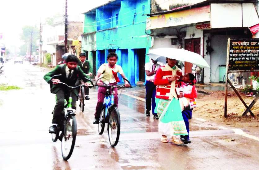 balod patrika Chhattisgarh Chhattisgarh impactful news 18 घंटे से जारी बेमौसम बारिश बनी मुसीबत