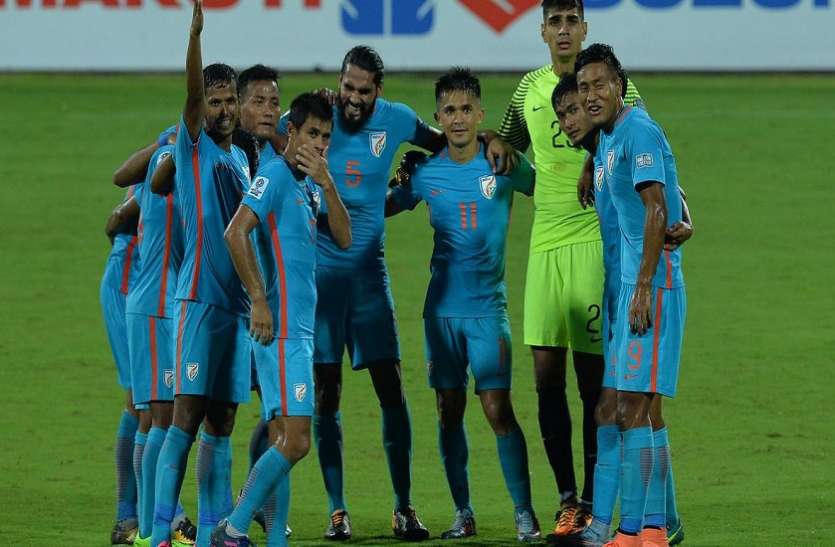 football Asian cup : अबु धाबी पहुंची टीम इंडिया, टीम को मिला भव्य स्वागत