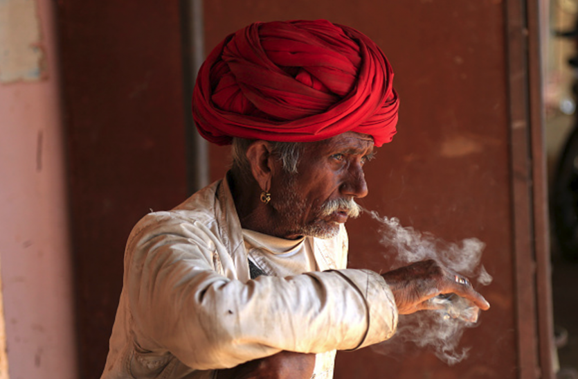 India Is Losing 80 Million Crores Annually By Bidi Smoking