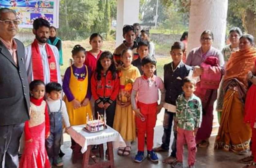 Christmas celebration in satna city फिजाओं में घूलेगी क्रिसमस की मिठास