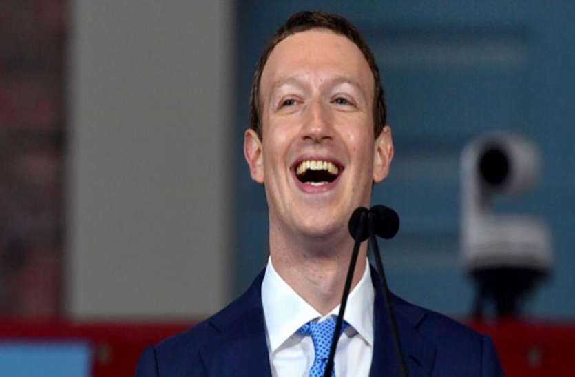 Mark Zuckerberg डेटा लीक और टैक्स विवादों से घिरे होने के बावजूद 40 फीसदी बढ़ा फेसबुक का नेट प्रॉफिट