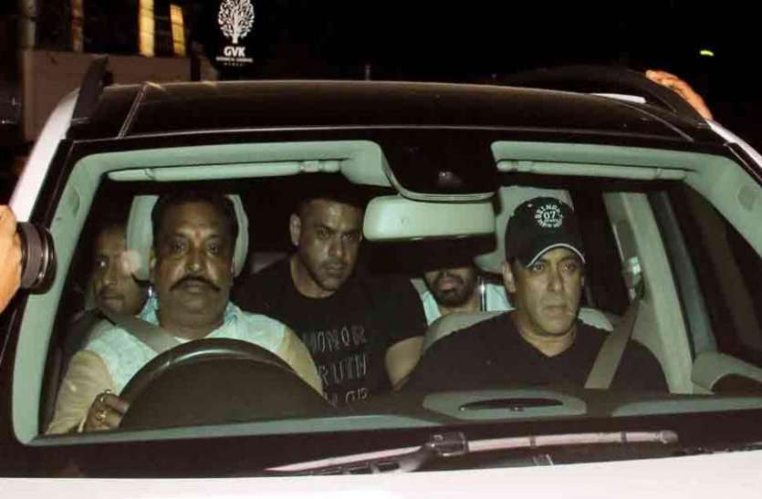 Salman Khan ये हैं सलमान खान और उनके परिवार की शानदार कारें