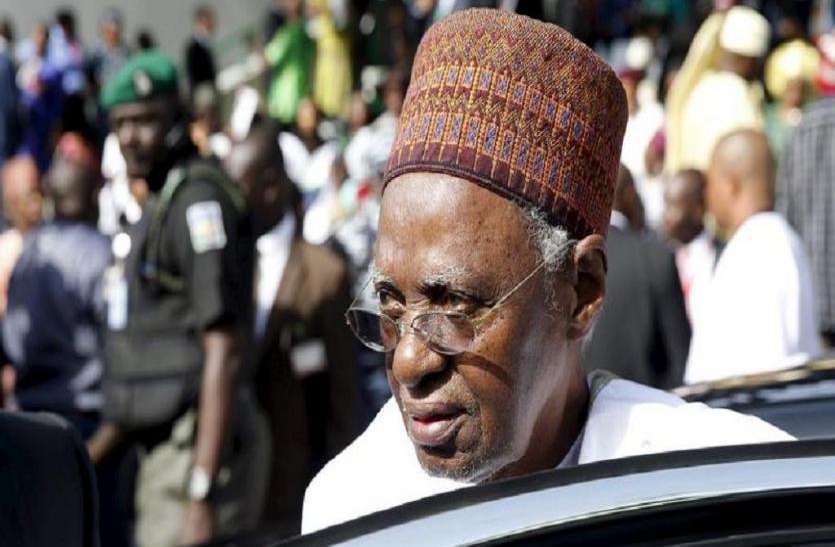 Former Nigerian president Shagari नाइजीरिया के पूर्व राष्ट्रपति शगारी का निधन, देश भर में शोक की लहर