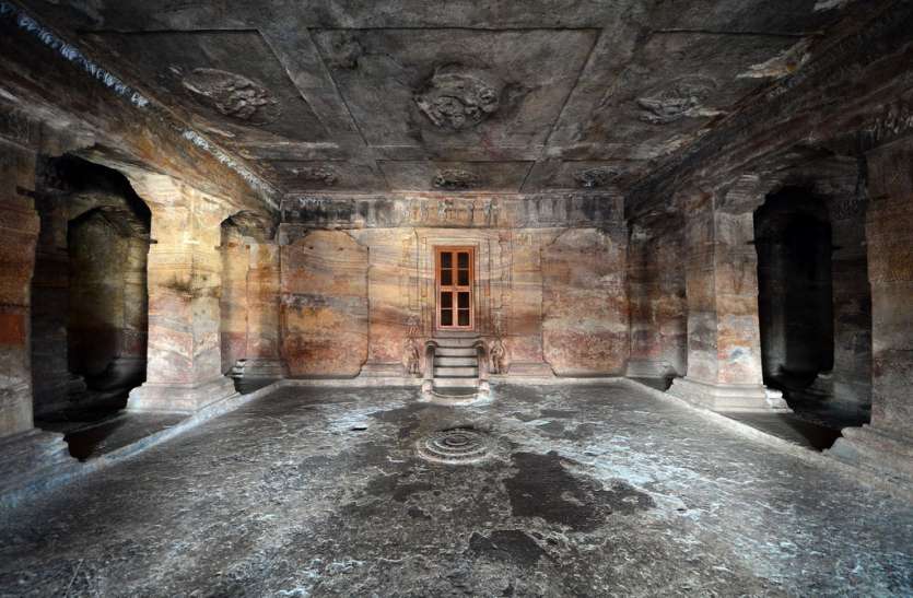 badami gufa mandir भारत की इस प्रसिद्ध व सुंदर गुफा मंदिर का सच जानकर हैरान रह जाएंगे आप, जानिए क्या है खासियत