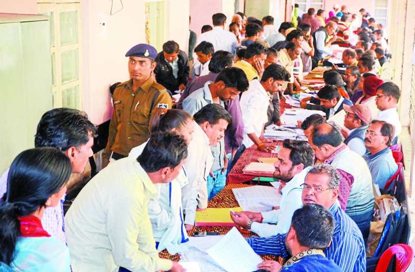 lok adaalat indore लोक अदालत : 18 हजार केसों का निराकरण, 121 करोड़ रुपए के अवार्ड पारित