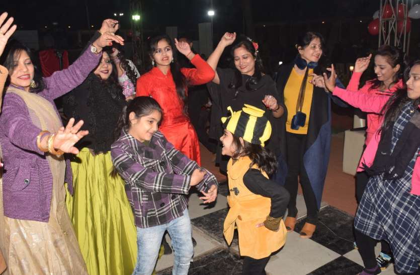 happy news year 2019 spacial 2018 अलविदा, वेलकम 2019