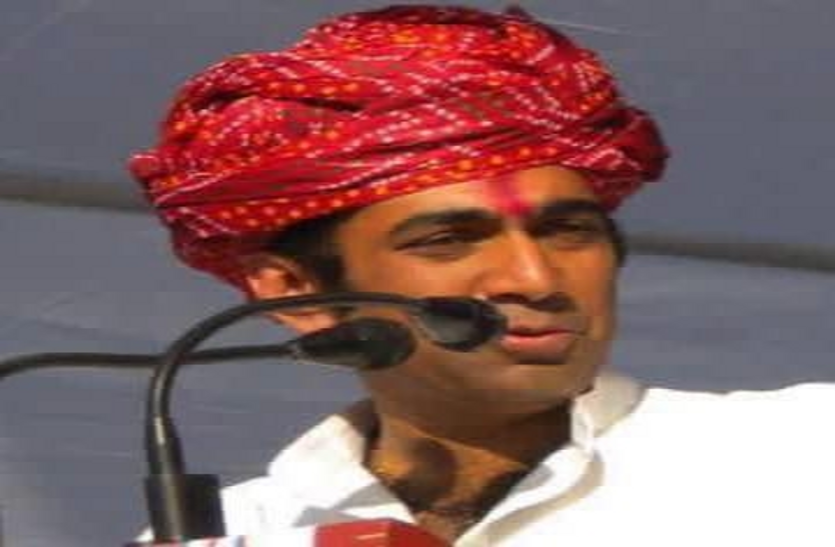 ऊर्जा मंत्री भाजपा प्रदेश अध्यक्ष को ऊर्जा मंत्री का करारा जवाब...देखें वीडियो