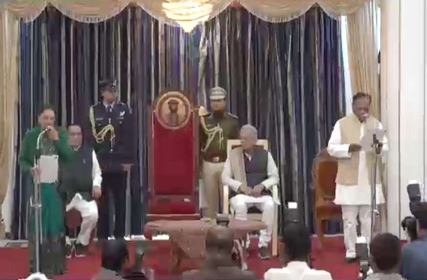 Rampukar Singh कांग्रेस के वरिष्ठ विधायक रामपुकार सिंह बने प्रोटेम स्पीकर, गवर्नर आनंदी बेन ने दिलाई शपथ