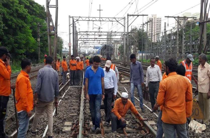 surat file photo जयपुर मंडल में ब्लॉक से गरीब रथ का मार्ग बदला