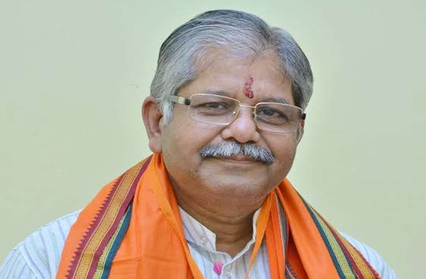 dharamlal kaushik नेता प्रतिपक्ष का हमला, कोरोना को लेकर प्रदेश सरकार की तैयारी अपूर्ण, अस्पतालों में आ रही है बिस्तरों की समस्या