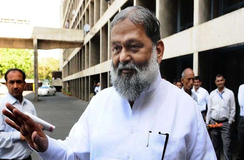 manu bhaker शूटर मनु भाकर ने अपने ईनाम की राशि मांगी तो हरियाणा के खेलमंत्री ने कहा- विभाग से बात करो