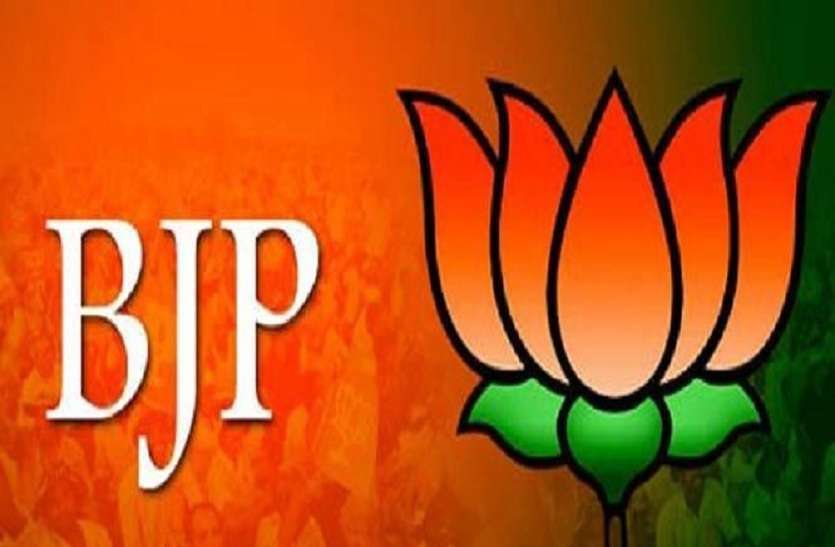 bjp नरोत्तम को राकने शिवराज ने भार्गव को बनवाया नेताप्रतिपक्ष