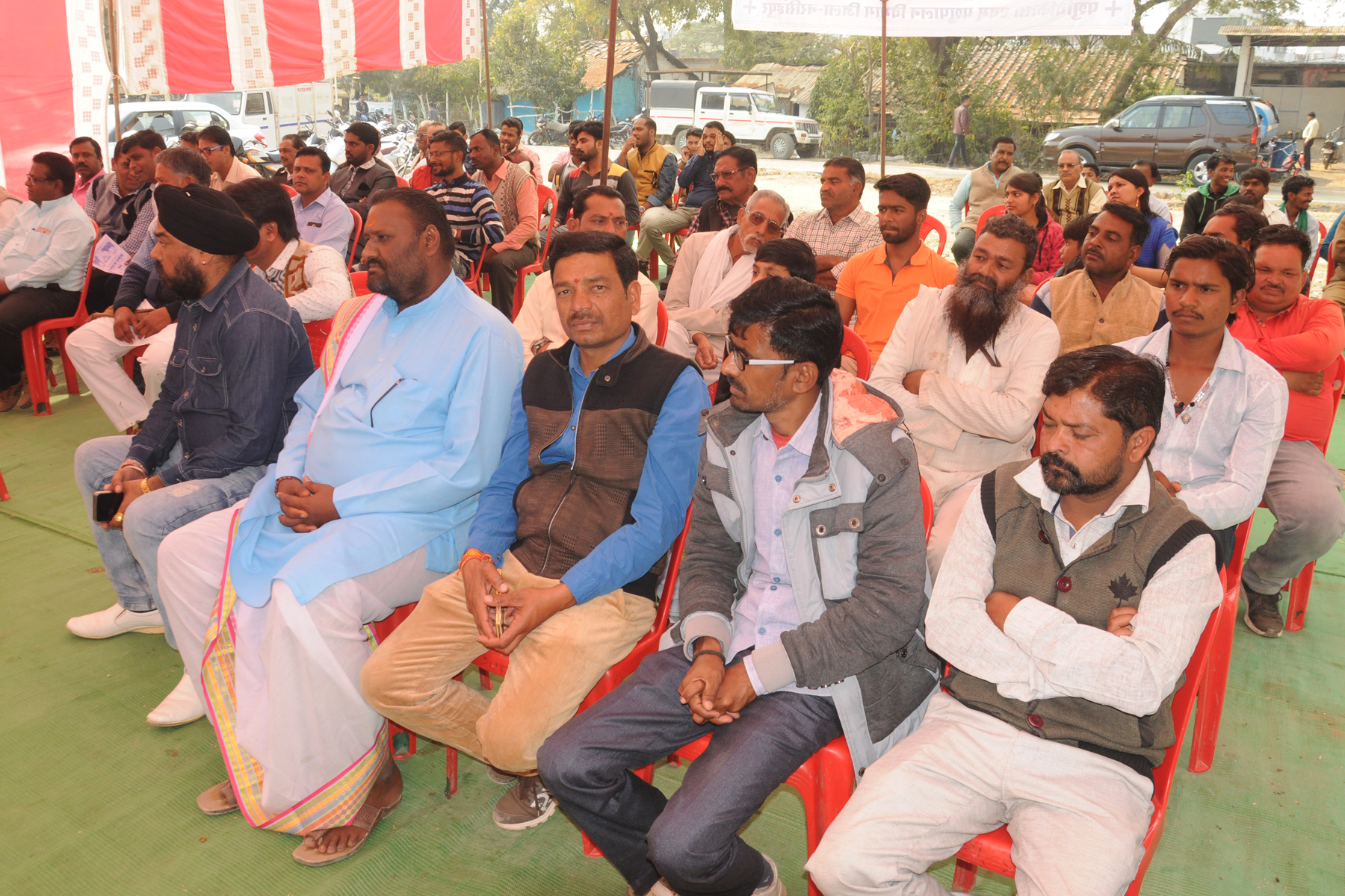 Development Gate Level Gopal Award Scheme रोशन की गाय और धर्मेन्द्र की भैंस को मिला प्रथम पुरस्कार