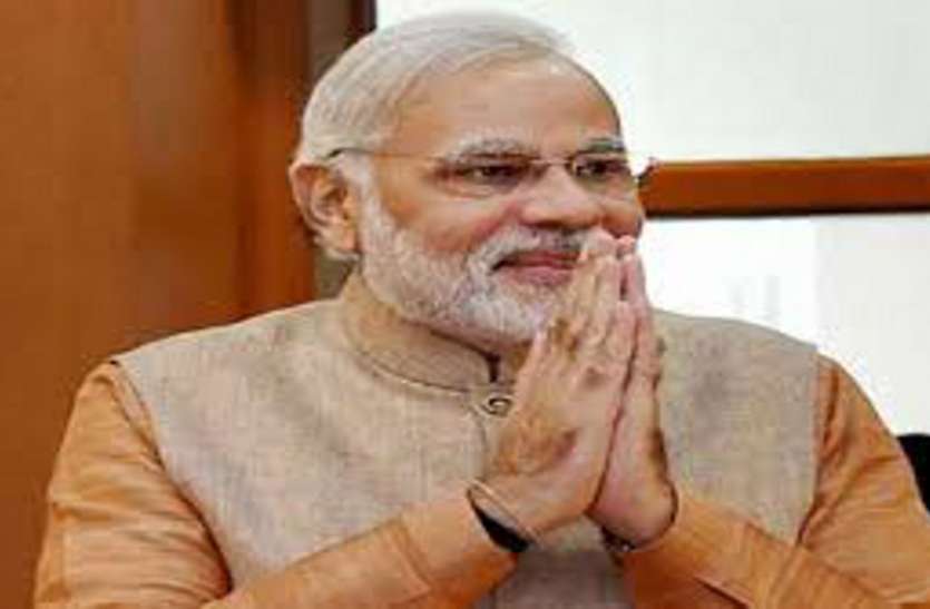 PM narendra modi मोदी के सवर्ण आरक्षण पर रस्साकसी शुरू, किसी ने कहा हमने किया मजबूर, तो कोई बोला हमारी योजना