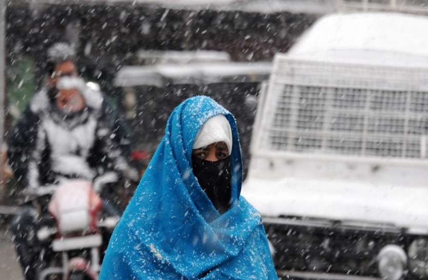 Weather in Jammu-Kashmir जम्मू-कश्मीर का मिजाज समझना आसान नहीं, जहां मौसम सी बदलती है सियासत