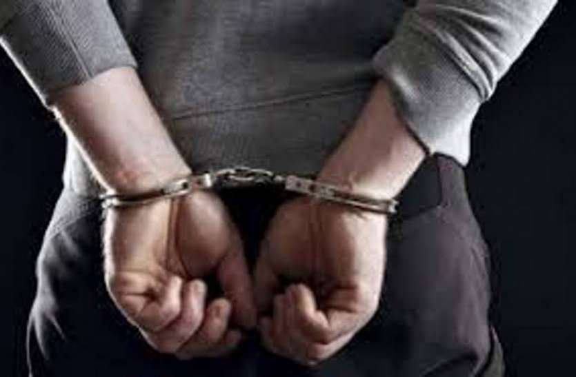 Arrested accused fleeing merchant millions rupees मंडी परिसर से व्यापारी के लाखों रुपए लेकर भागने वाला आरोपी गिरफ्तार