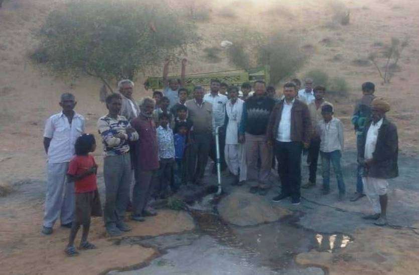 water problm आजादी के बाद पहली बार नसीब हुआ पानी, छलके आंसू