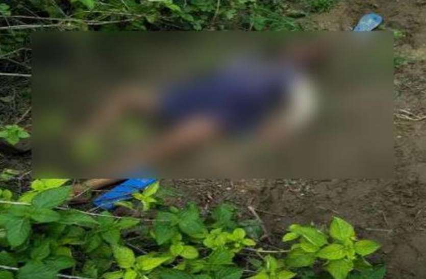 murder नाबालिग के साथ खौफनाक दरिंदगी, हत्या कर निकाल ली आंख और घर के बाहर फेंक दी लाश