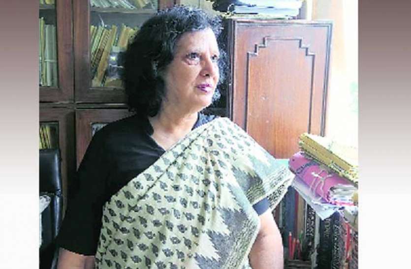 Indira sahni इंदिरा साहनी मोदी सरकार के सवर्ण आरक्षण बिल को सुप्रीम कोर्ट में दे सकती हैं चुनौती