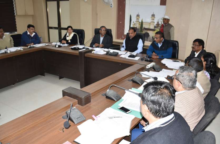 settlement of nomination-sharing at Patwari Circle level resolved कलेक्टर ने ऐसा बनाया रोस्टर कि तहसीलदारों का छूट रहा पसीना, पढि़ए पूरी खबर