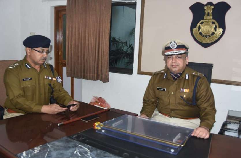 special interview of newly posted IG vivek sharma पद सम्हालते ही नए आईजी की दो टूक, वीडियो में देखें क्या बताई अपनी प्राथमिकता