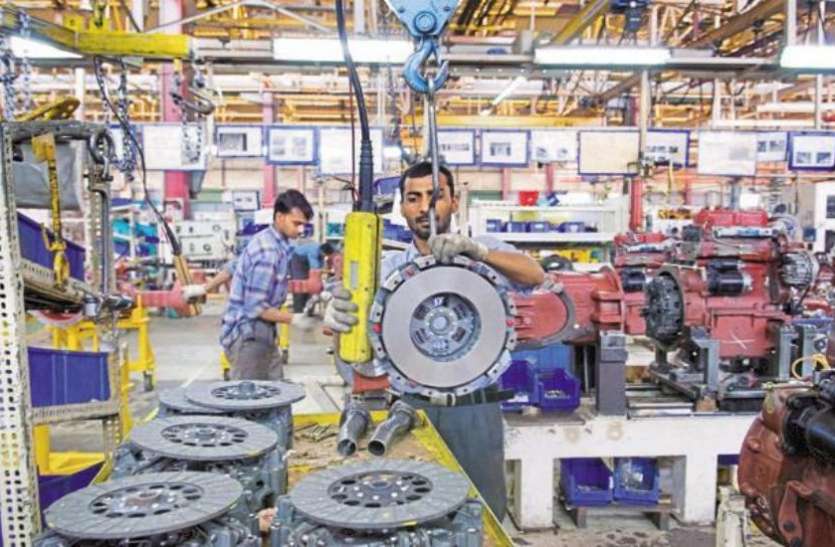 Shock to government, manufacturing sector falls below a decade high सरकार को झटका, एक दशक के उच्चतम स्तर से नीचे आया मैन्युफैक्चरिंग सेक्टर