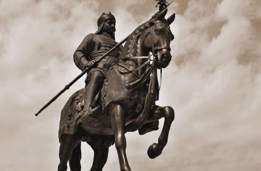 maharana pratap कलक्टर ने किया निरीक्षण, महाराणा प्रताप राजतिलक स्थली की दुर्दशा पर लगाई फटकार