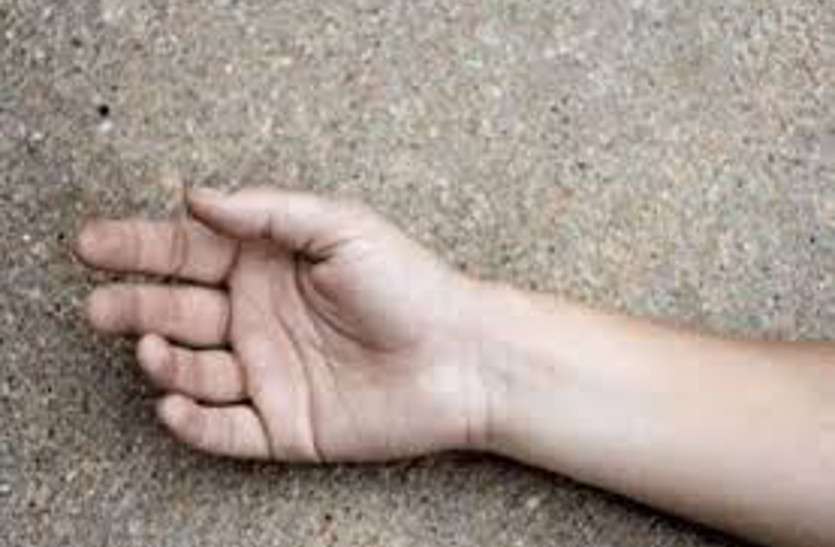 Dead body 13 साल की बेटी को घर में अकेला छोड़ गया था पिता, लौटा तो मिली इस हाल में, जब पता चली ये बात तो...