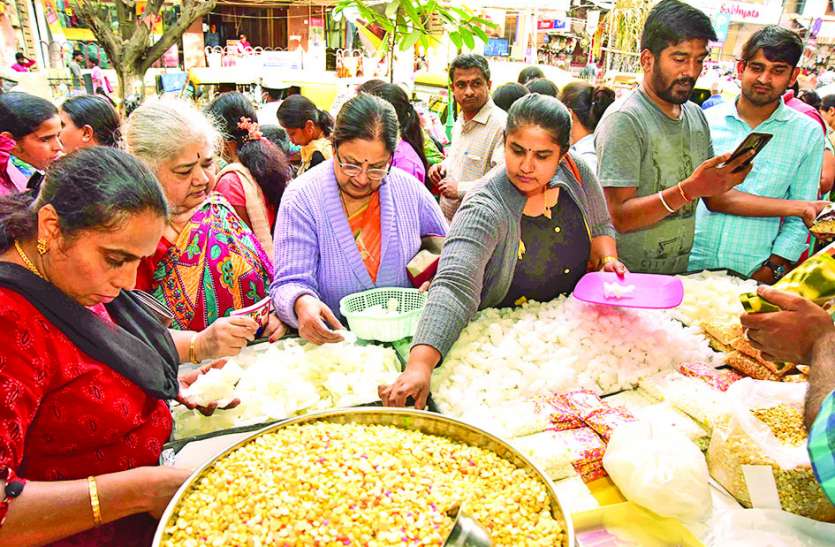 bangalore news मकर संक्रांति आज, बाजारों में रौनक