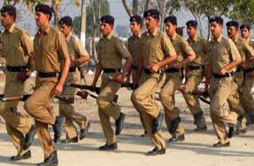 UP Police Constable Recruitment 2018 UP Police recruitment : 49,568 Constable posts के लिए 27-28 जनवरी को होगी परीक्षा