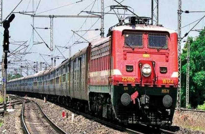 indore सौगात : आज तीन ट्रेनों को मिलेगी हरी झंडी, यात्रियों की सुविधा बढ़ी