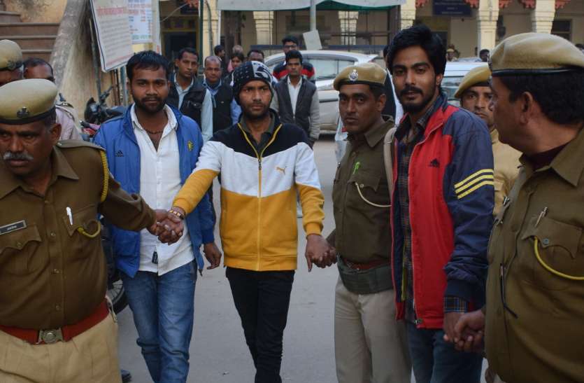 Lifetime Jail To Accused Of Cashier Murder Case In Alwar कैशियर से पैसे लूटने के लिए दाग दी थी गोलियां, अब साढ़े तीन साल बाद हुई अजीवन कारावास की सजा