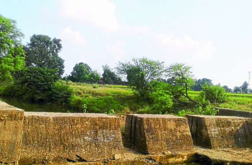 sajapani laghu sichai pariyojna in singrauli madhya pradesh साजापानी डूब प्रभावित किसानों को बड़ी राहत, भू-अर्जन के बदले एक करोड़ का मुआवजा मंजूर