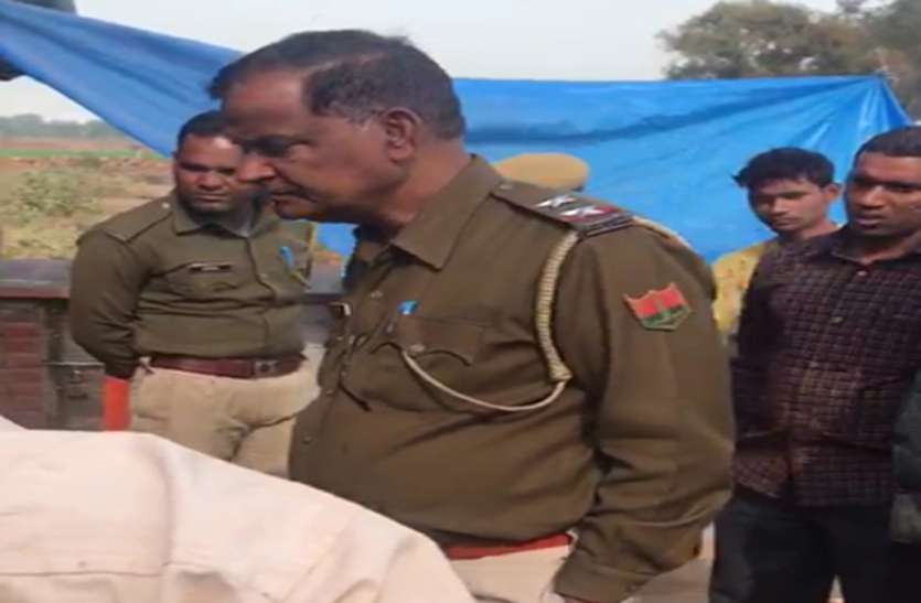 dholpur news dholpur मुर्गा चुराने आए और चला दी गोलियां