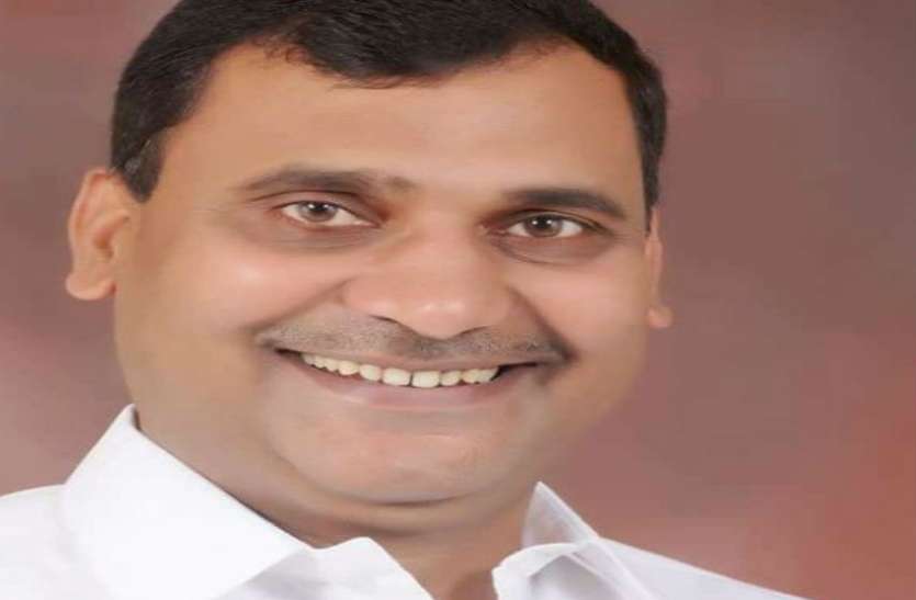 mla rk sharma जैसे नाथूरम गोडसे ने गांधी को मारा था, वैसे ही विधायक की हत्या का प्रयास