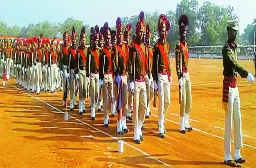 march past गणतंत्र दिवस पर सांस्कृतिक कार्यक्रम और मार्च पास्ट रहेंगे मुख्य आकर्षण का केन्द्र