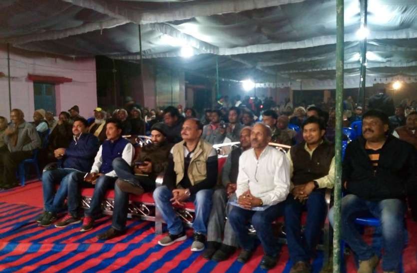 Closing of Development Block Level II Phase Anand Utsav कवियों ने कविता पाठ से आनंद उत्सव में लगाया चार चांद
