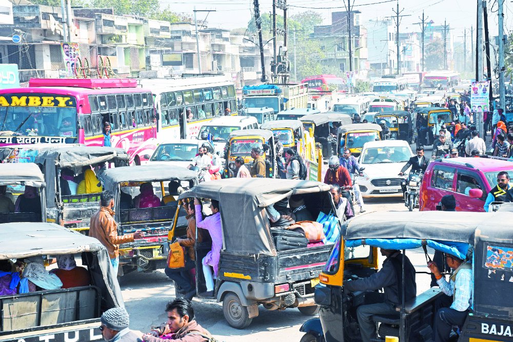 traffic-system-kya-hai-yellow-traffic-light-meaning-in-hindi