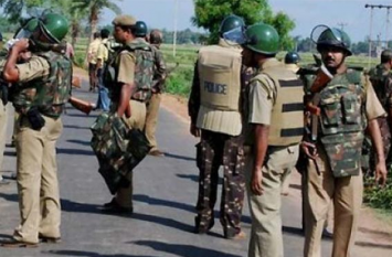 4 PLFI naxalist died in encounter in jharkhand मुठभेड़ में 2 लाख के इनामी समेत पांच पीएलएफआई नक्सली ढेर