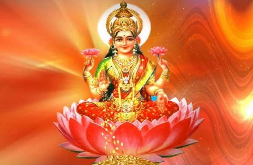घर में रखें इस पक्षी का टूटा हुआ पंख, पैसों से भर जाएगा आपका घर घर में रखें इस पक्षी का टूटा हुआ पंख, पैसों से भर जाएगा आपका घर