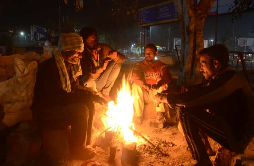 extreme winters in rural areas of jodhpur पडऩे वाली है कड़ाके की ठंड, यहां रात को दिखने लगा घना कोहरा